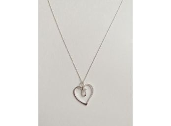 10 K White Gold Necklace With Diamond Accent Heart 14k Pendant