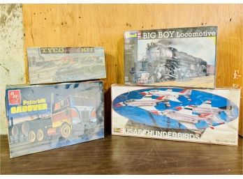 Vintage Building Kits In Boxes