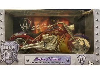 ArlenNess 1:6 Scale Custom Motorcycle With Original Display Box