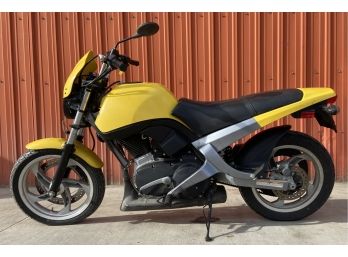Yellow 2001 Buell For Parts (salvage Title)
