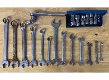 Assorted Wrenches With Truecraft Socket Set