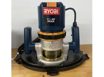 Ryobi 1.5 Hp R161 Router With Case