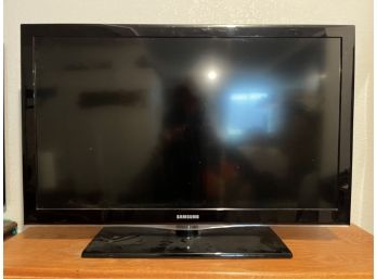 Samsung  40' LCD HDTV 1080p