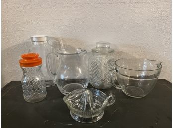 Pitchers, Storage, Mixing, And Juicing
