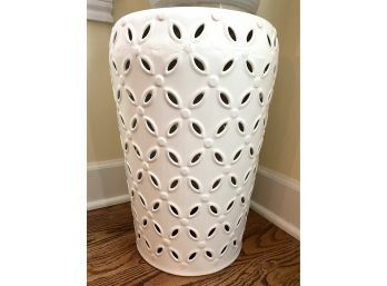White Painted Metal Hollow Plant Stand