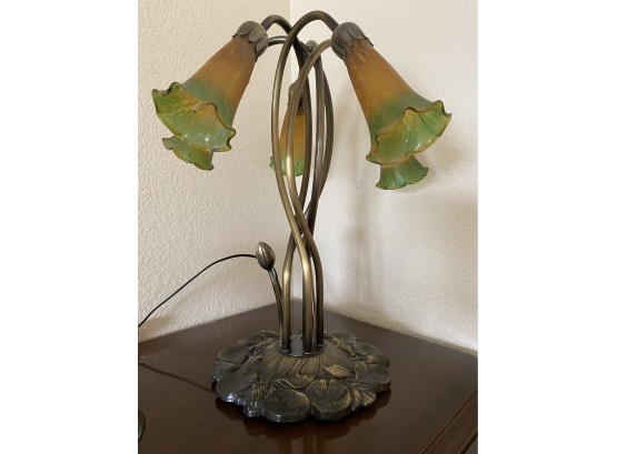 Art Nouveau Style Flower Lamp With Lily Pad Base And 5 Glass Shades