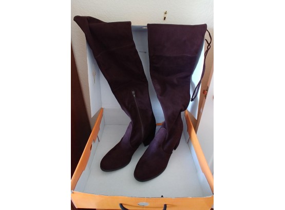 New In Box Unisa Brown Ultrasuede Over The Knee Boots