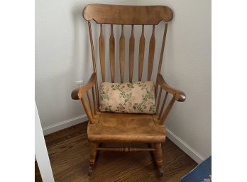 Solid Wood Antique Maple Rocking Chair