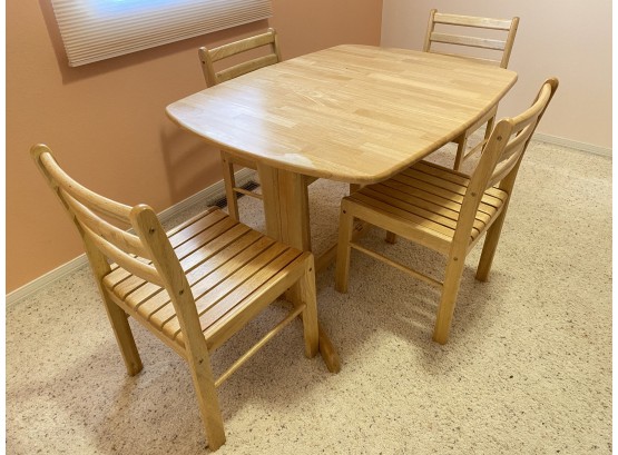 Small Wooden Table With 4 Chairs And Extra Leaf