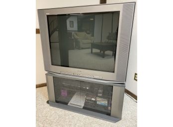 Sony KV-36HS20  TV With Stand