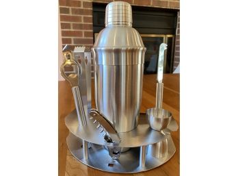 Hampton Home Stainless Steel Bar Ware Caddy With Shaker