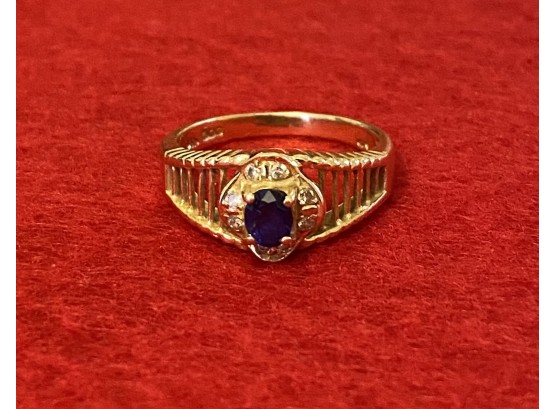 14k Gold And Blue Sapphire Ring Size 6