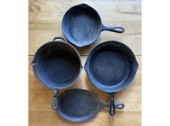 (4) Vintage Cast Iron Pots & Skillets