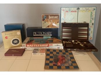 Large Lot Of Vintage Games