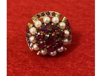 Garnet And Micro Pearls 14K Gold Ring Size 6.25