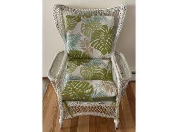 Cute White Wicker Reading Chair With Magazine Compartment