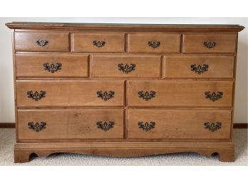 Solid Wood 11-drawer Dresser With Glass Top
