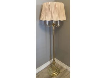 Pretty 4 Bulb Brass Standing Lamp With Shade (works)