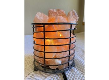 Salt Rock Lamp (works)