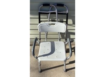 Collapsible Walker With Shower Bench