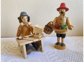 (2) Echt Erzgebirge Holzkunst Mit Herz Hand Worked German Figurines