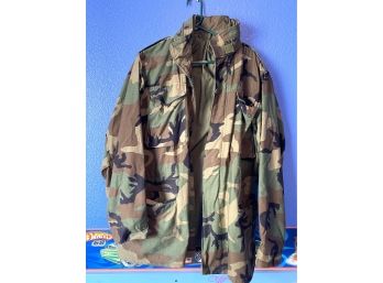 Military Parka In Camouflage Pattern Size Medium/Long
