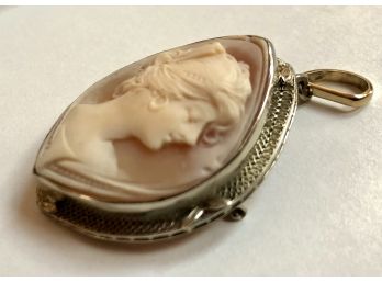 Vintage Shell Cameo Pendant Brooch With White Gold Filigree