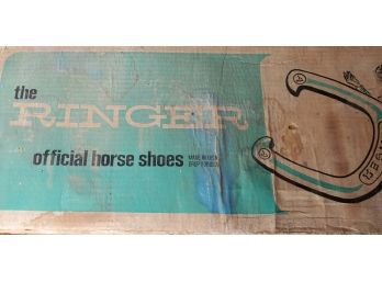 Ringer Horse Shoe Set In Original Box
