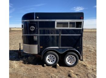 W-W Trailer Manufacturers 1989 Double Horse Trailer