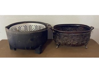 Cast Iron Cooking Pot With Aluminum Dish