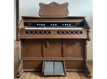 Victorian Beckwith Organ Company Organ With Bench