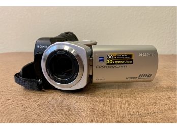 Sony Handycam DCR-SR45