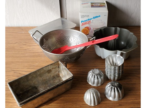 Vintage Collection Of Tin Cookware Including Jello Tin Molds, Nordic Ware Bundt Pan And More