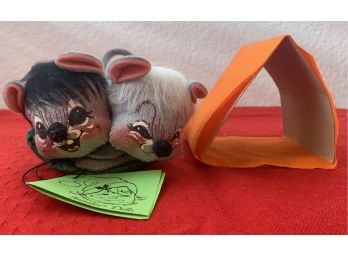 Anna Lee Two Mice In Sleeping Bag And  Tent
