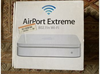 Apple AirPort Extreme 802.11 Wi-Fi With Original Box