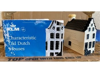 Huge Lot Of KLM Airline Souvenir Old Dutch Ceramic Houses