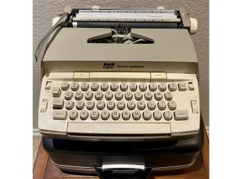 Smith Corona Coronette Typewriter In Case