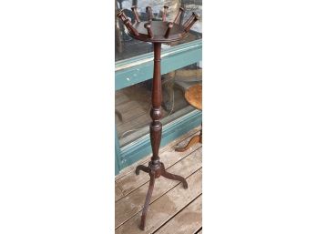 Antique Stand With Spindles For Hat Or Keys