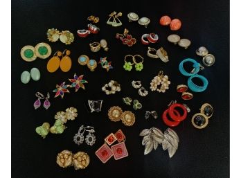 Huge Lot Of Vintage Clip On Earrings