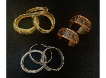 Lot Of 8 Fashion Design Bracelets