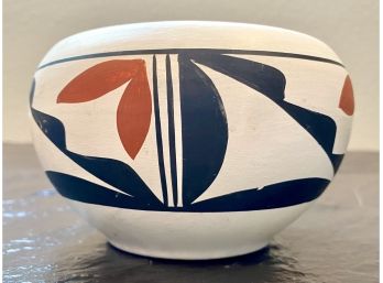 New Mexico Jemez Toya Signed Small Pottery Bowl