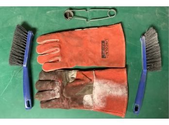 Pair Of Lincoln Electric Gloves, Two Cleaning Brushes, & Fire Striker