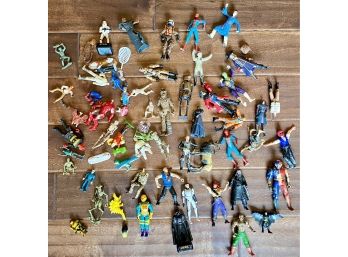 Lot Of Small Plastic Toys Including Star Wars And Spiderman Action Figures