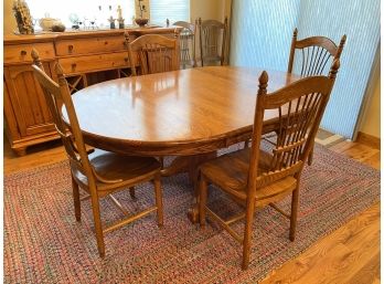 Vintage Solid Oak Table With 6 Harp Back Style Chairs