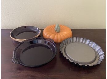 Lot Of 4 Pie Baking Items