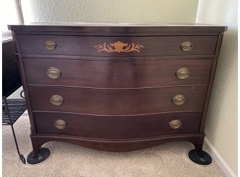 Antique Dove Tail Chest Of Drawers
