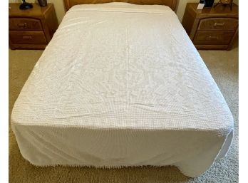 Vintage White Cotton Twin Size Chenille Bedspread