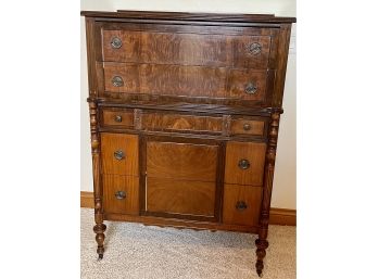 Vintage Thomasville Solid Walnut With Mahogany Chest On Chest