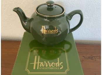 New In Box Harrods Knightsbridge Teapot With Lid Made By Sadler England