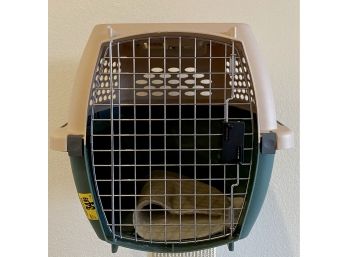 Small Pet Carrier Petmate Kennel Cab